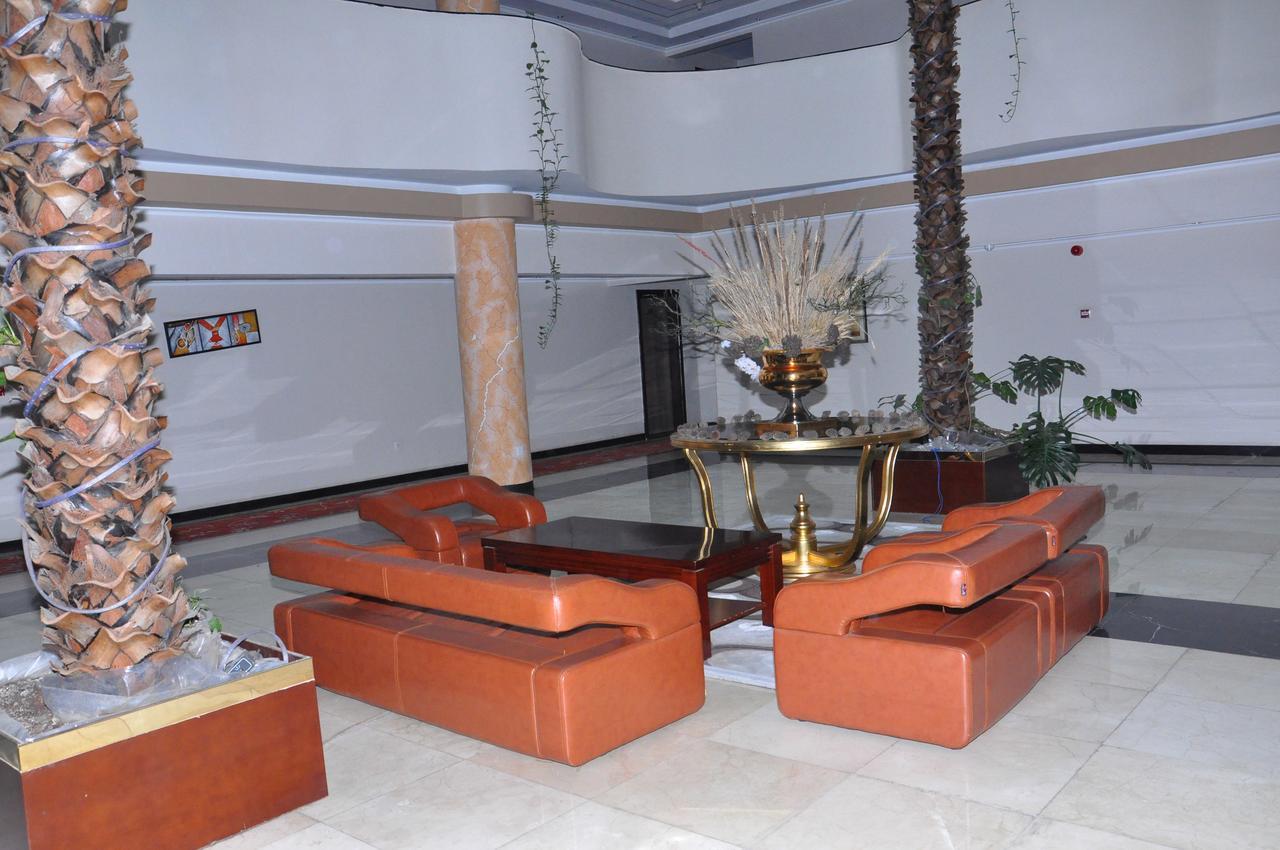 Elilly International Hotel Adís Abeba Exterior foto